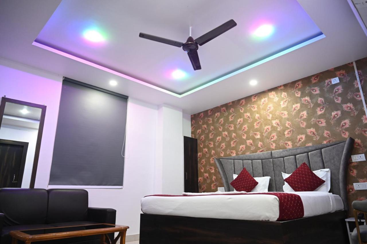 Hotel Diamant Inn Патна Екстер'єр фото