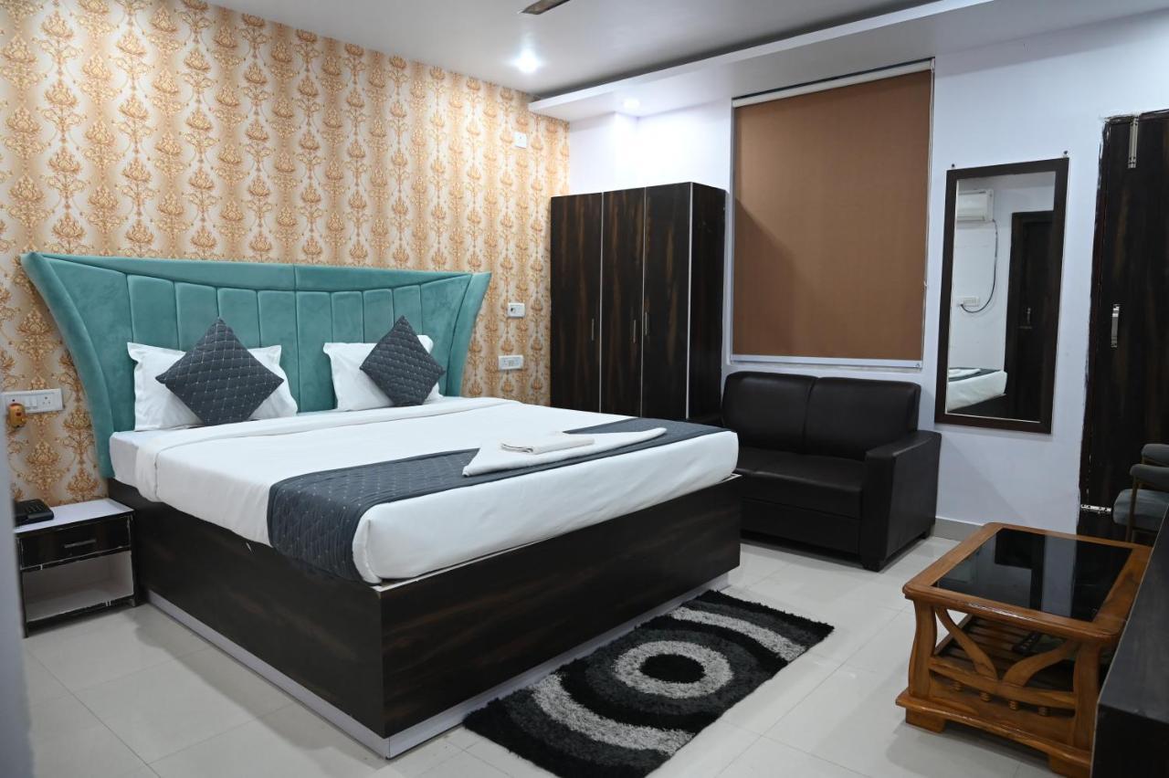 Hotel Diamant Inn Патна Екстер'єр фото
