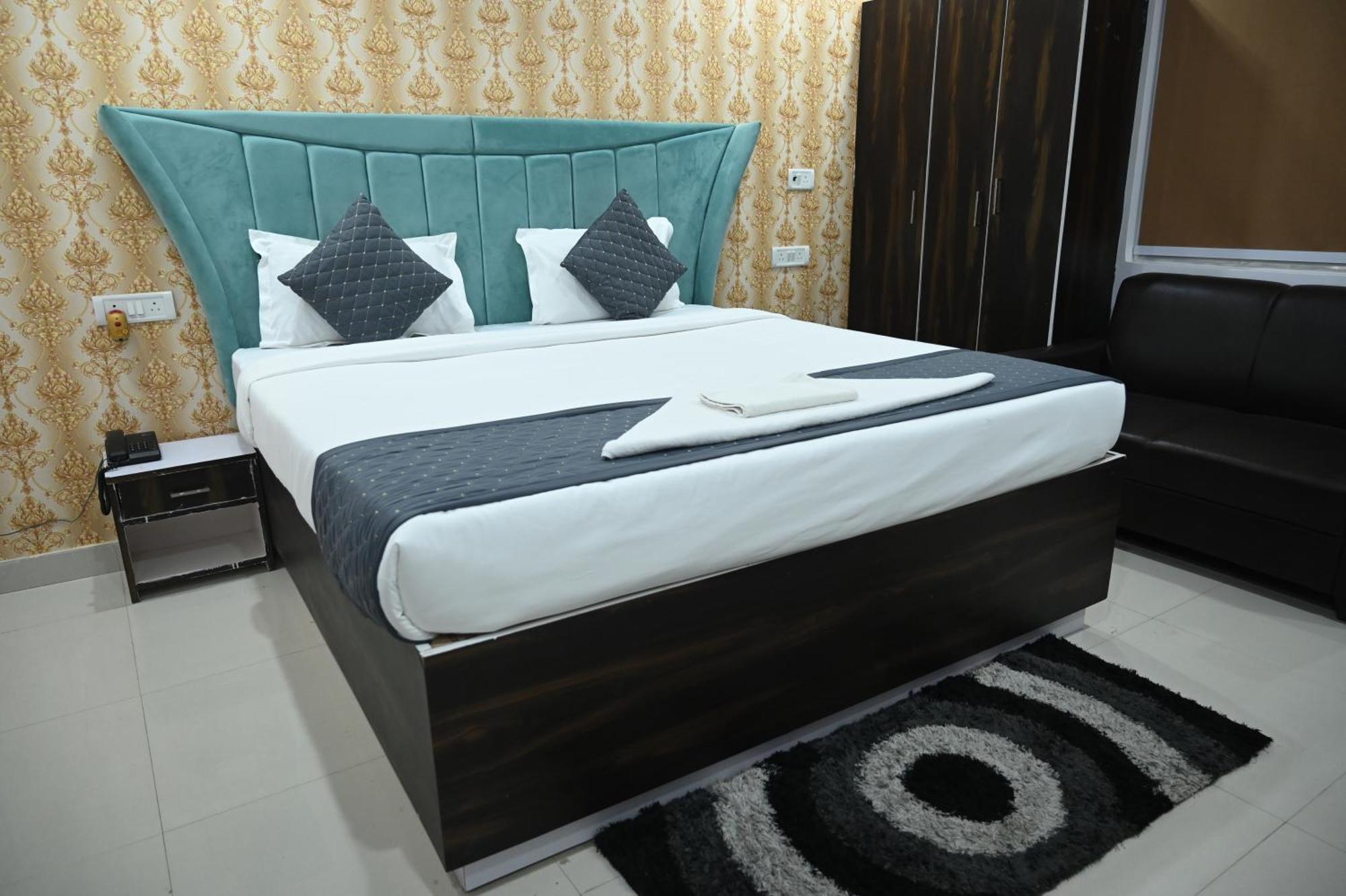 Hotel Diamant Inn Патна Екстер'єр фото